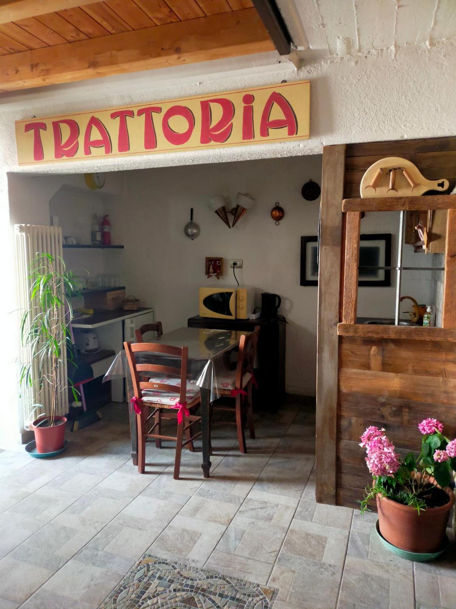 Rosa Bianca Otel Quart Dış mekan fotoğraf